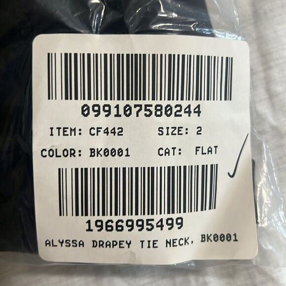 J. Crew Tie-neck blouse‎ in crepe de chine black satin size 2 - Picture 3 of 7